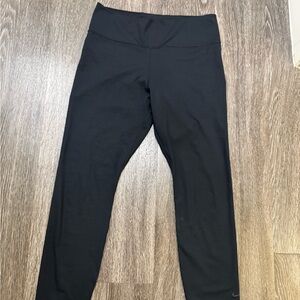 Nike Crop Black Athletic Leggings